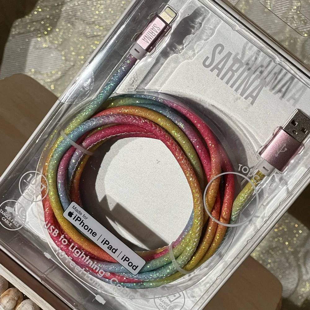 Sarina brand new